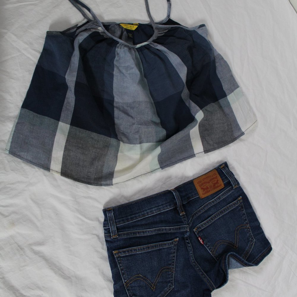 Set of 2 - Prince & Fox Top and Levi's Short - Size 00